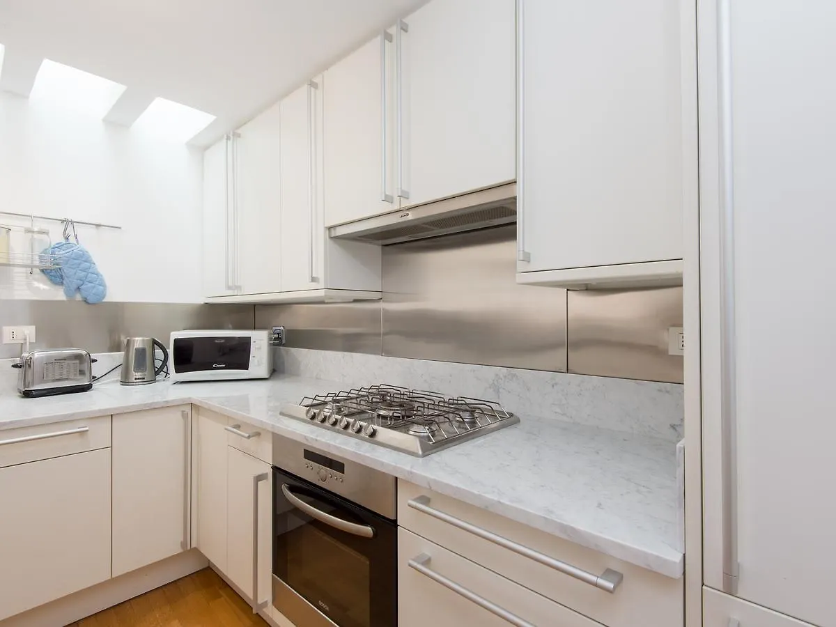 Rsh Spanish Steps Luxury Apartments Roma