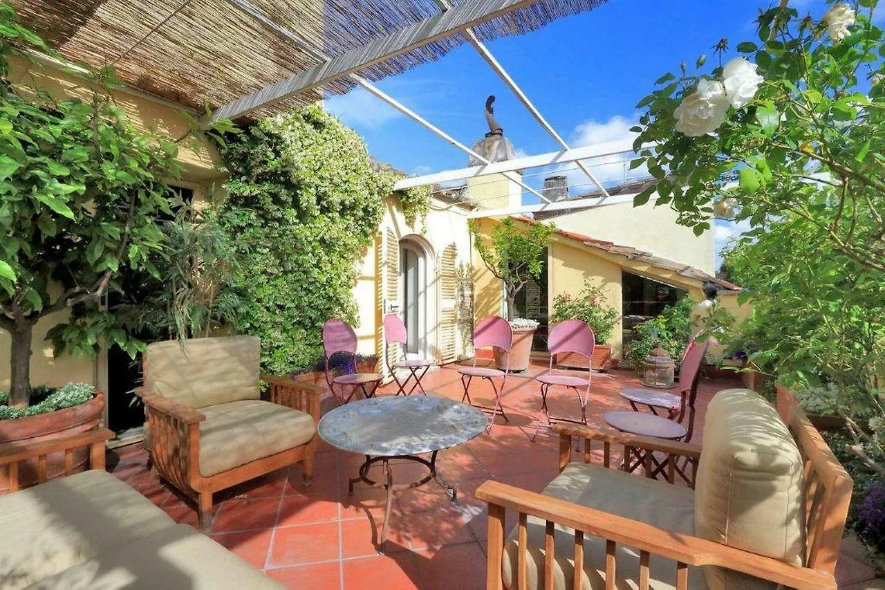 Rsh Spanish Steps Luxury Apartments Roma